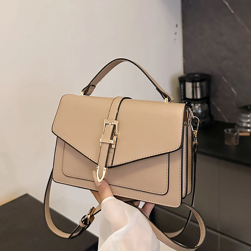 

Elegant Leather Classic Fashion Shoulder Bag Handheld Women's Small Square Bag Women's Chain Strap Crossbody Bag