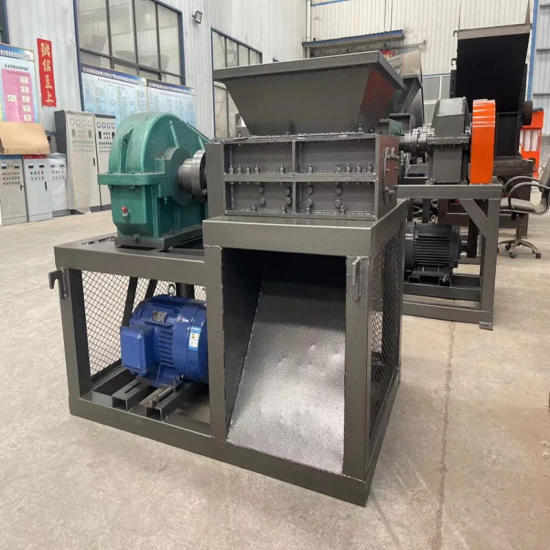 Small Mini Double Shaft Wood Metal Rubber Cardboard Shredding Crushing Waste Pet Plastic Bottle Roller Crusher Shredder Machine - view 4