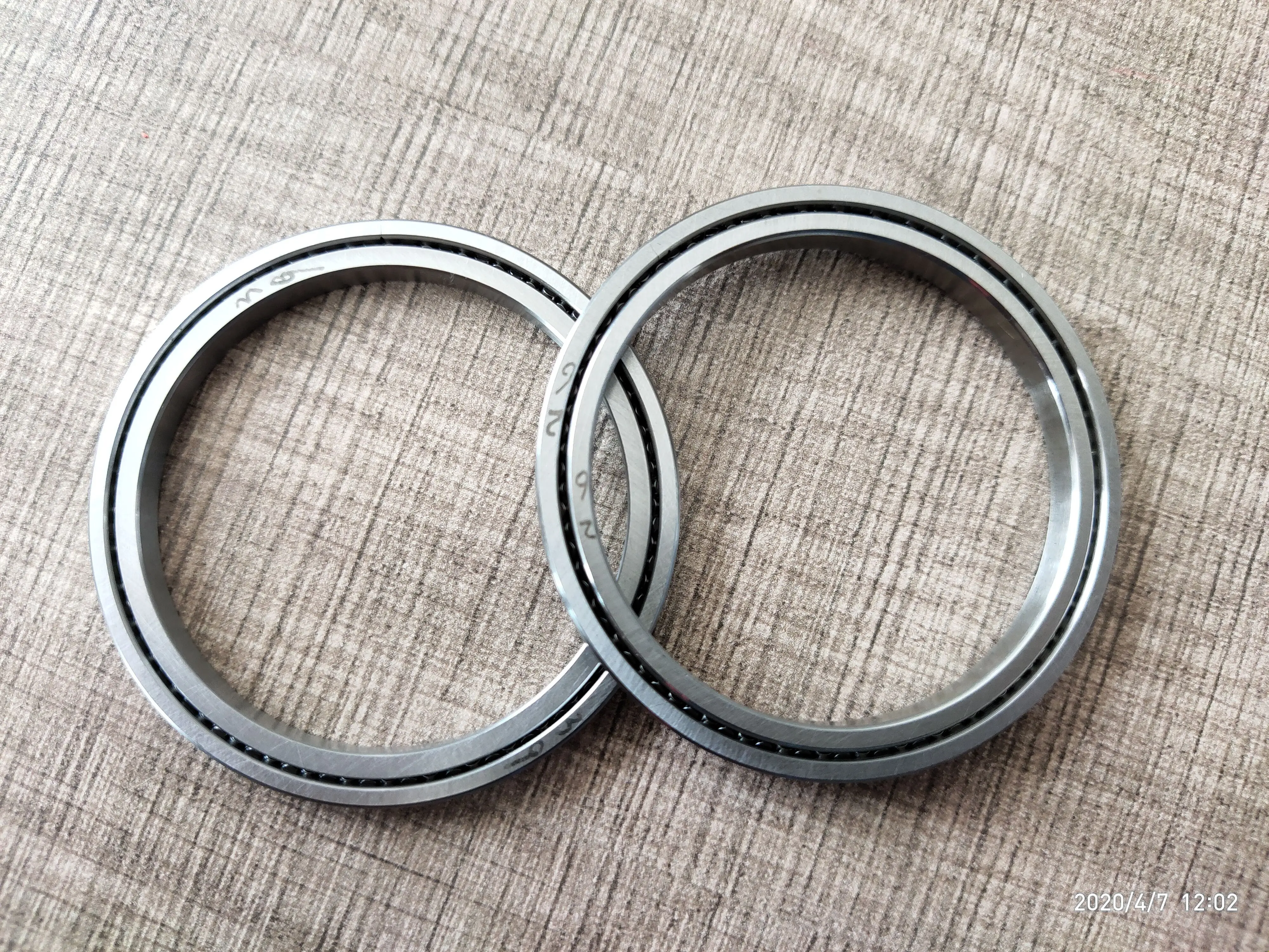 عالية الدقة سعر المصنع XRBT405 قسم رقيقة عبرت أسطواني 51*40*5 ملم CRBT405 RUA4005 أجزاء آلة الروبوت