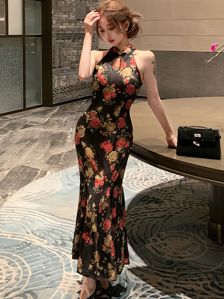 Abito lungo sexy montato al collo floreale moda donna elegante abito arricciato primavera estate 2025 abiti aderenti moda coreana