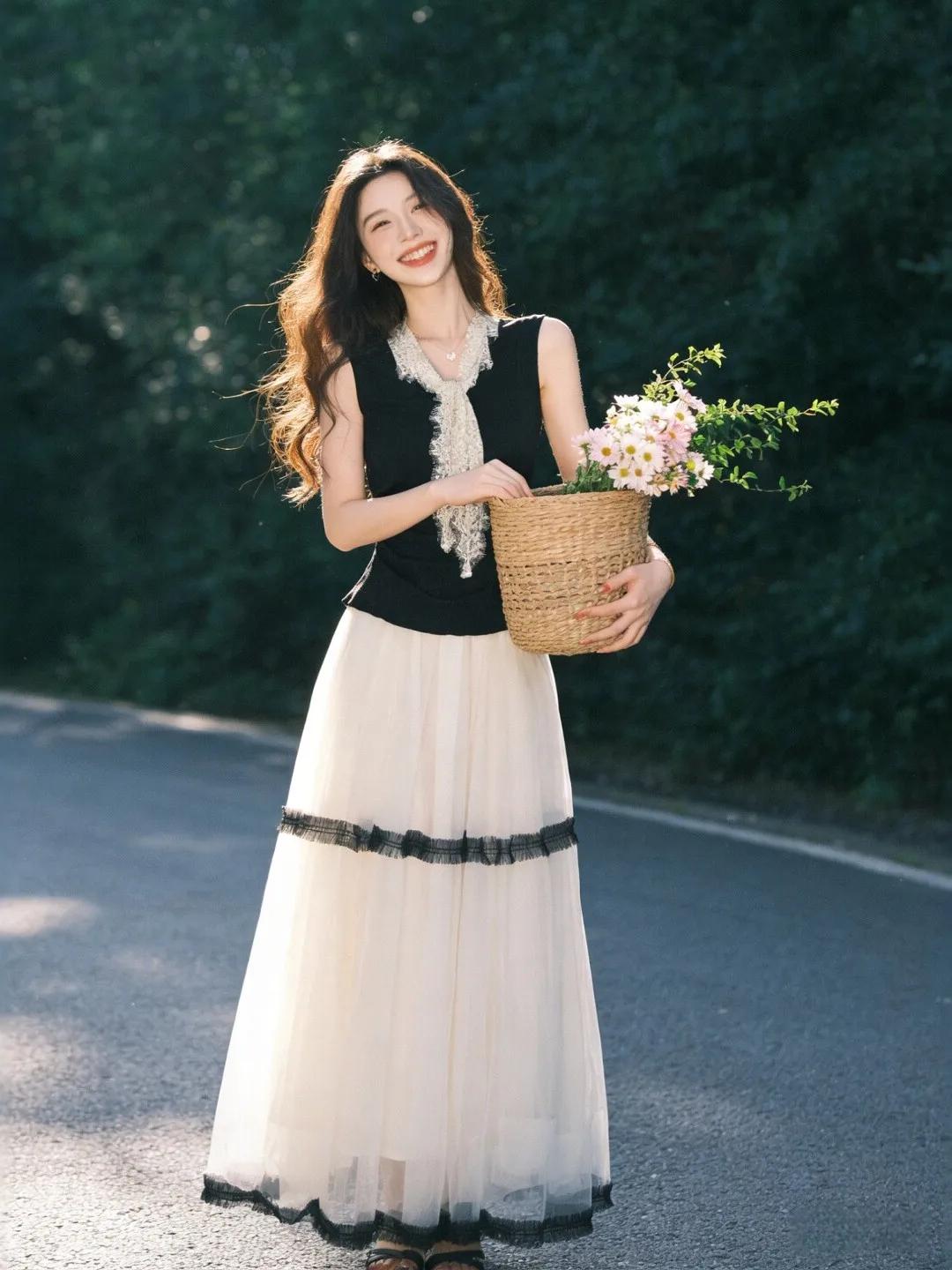 

Elegant Two-Piece Set Top And Midi Skirt Casual Summer Outfit Cotton Material round Neckline Mid-Rise Waist Color