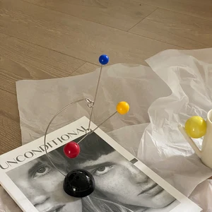 Joylove-Desk Mobiles Balance-Gerät, Skulpturdynamikdekoration, Ins Nischenkunst 8 Hauptverkaufsnischen in MDF - №4