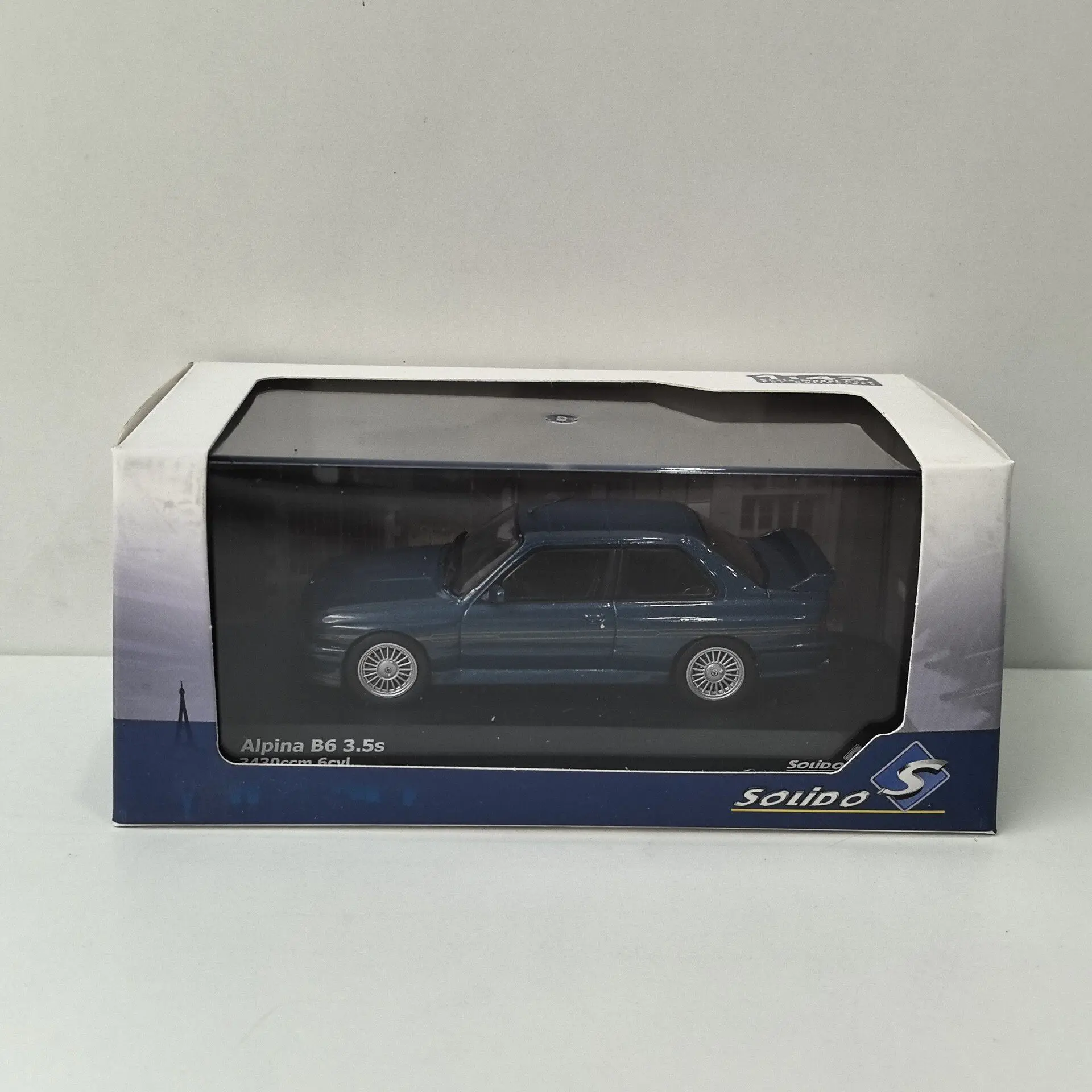 

Модель гоночного автомобиля BMW ALPINA B6 3.5S 5C из литого металла, масштаб 1/43, SOLIDO