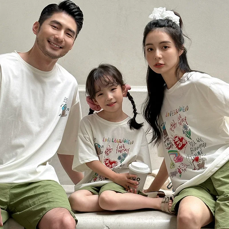 

Green Family Matching Tees Shirt Outfits Parent-child Clothes Dad Mom and Daughter Son Baby Cotton Short Sleeve T Shirts Sets