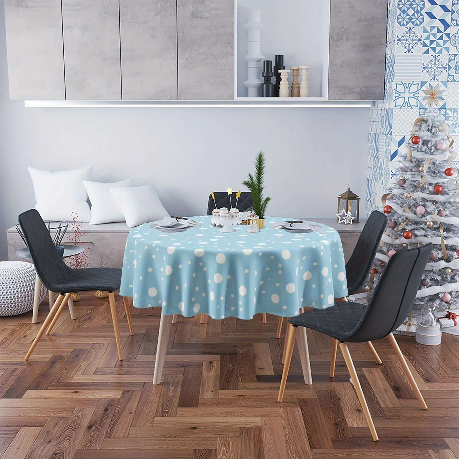 One fresh polka dot tablecloth, suitable for both festive and daily decoration