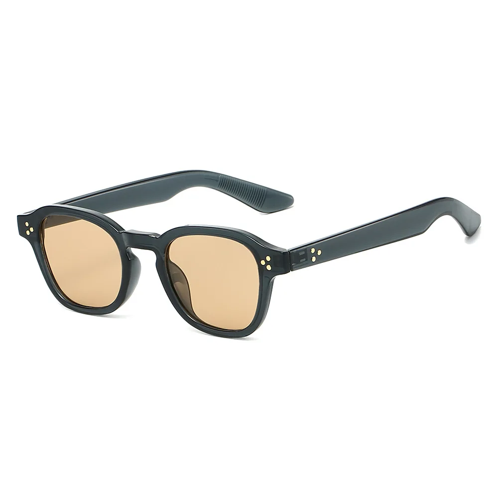 

Square Vintage Sunglasses Woman Brand Designer Retro Men Sun Glasses Female Fashion Rivet Style Oculos De Sol