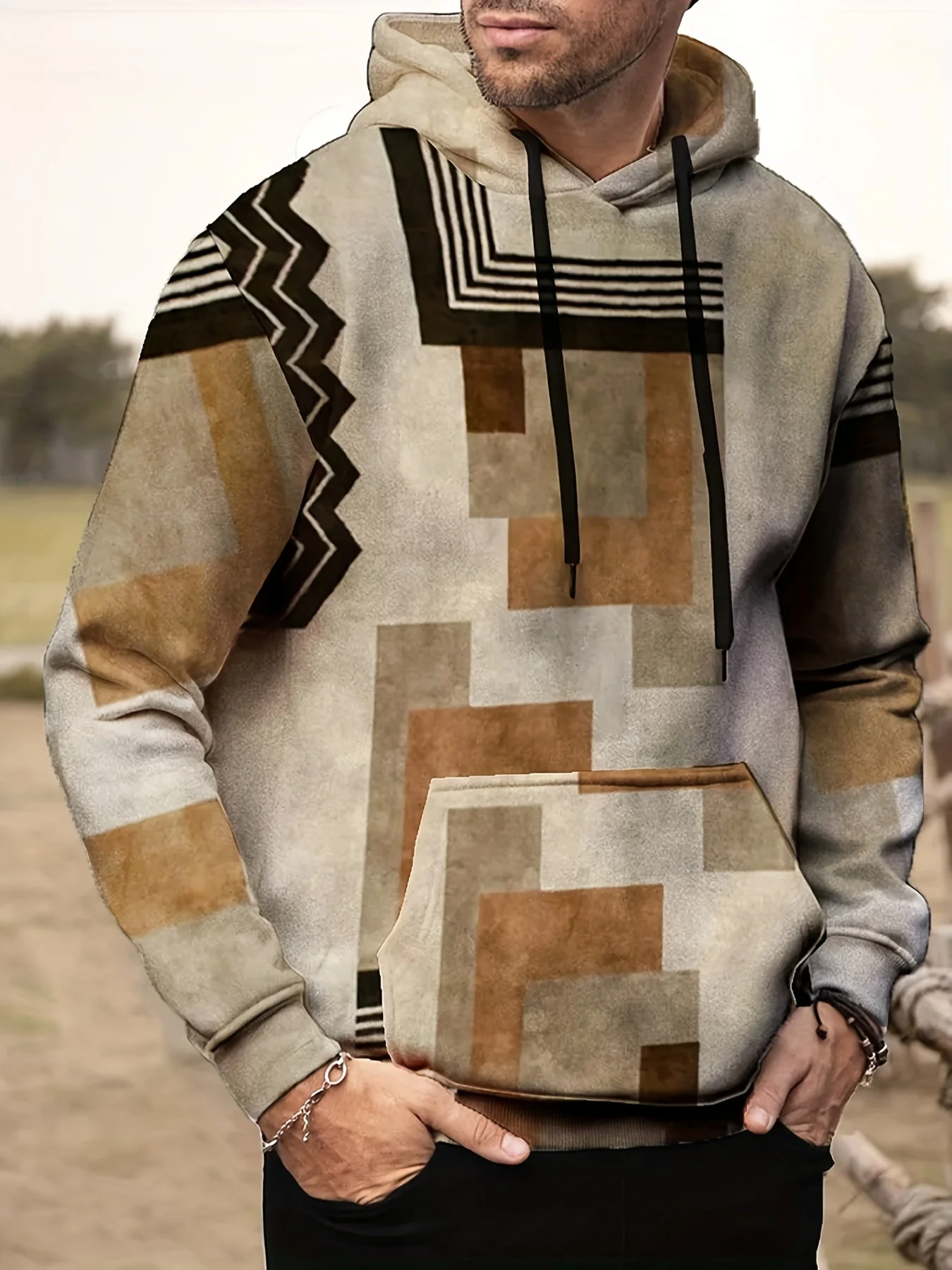 

2025 Autumn New Men's Ethnic Style Stitching Color Sweatshirt ，Comfortable Loose Clothing ，Suitable for Your Boyfriend as a Gift