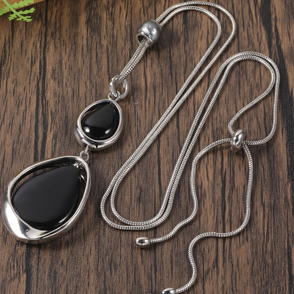 Fashion Silver Color Geometric Black Stone Pendant Necklace for Women Accessories Trendy Long Necklaces Daily Party Jewelry Gift