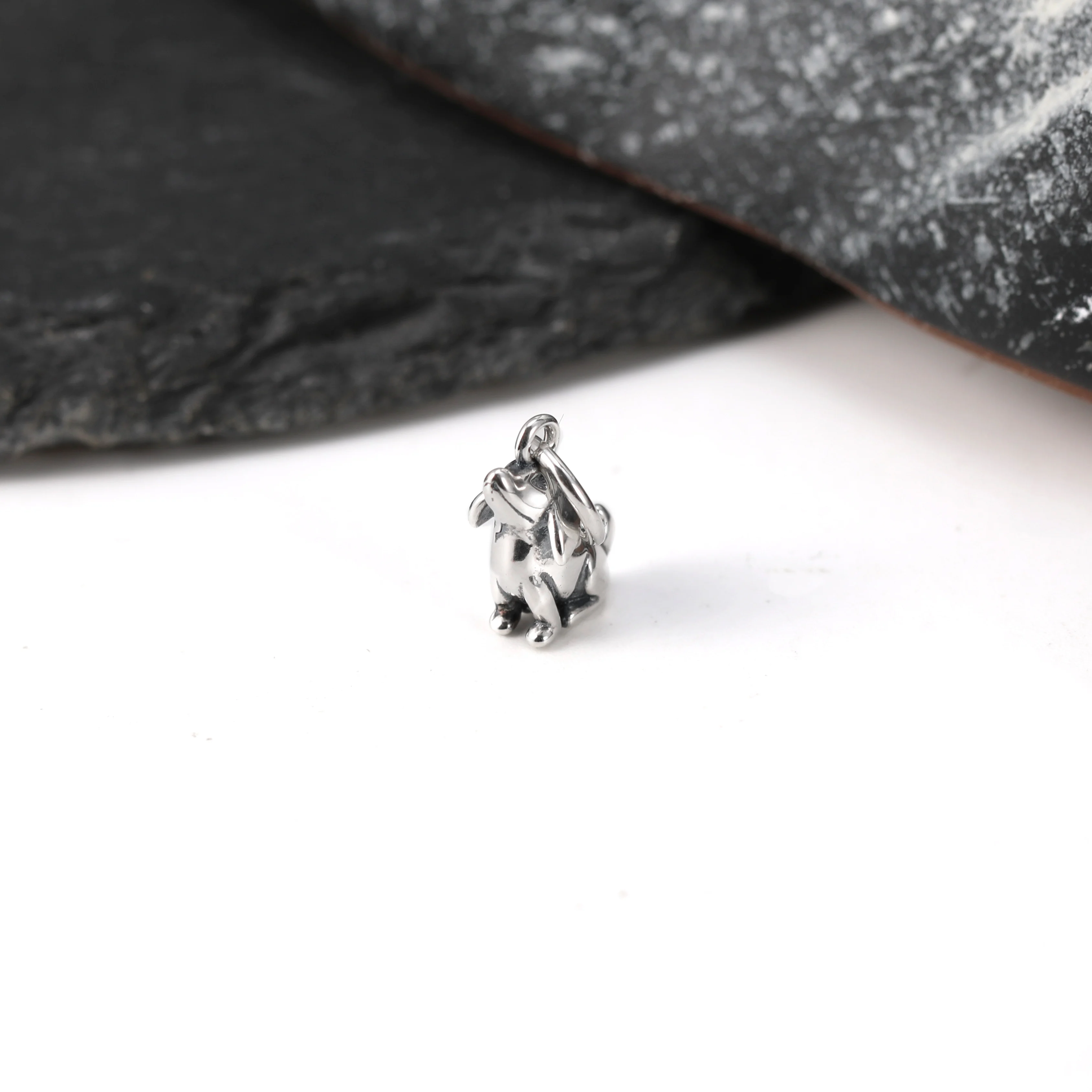 

DJ451 genuine 925 sterling silver exquisite keychain accessory silver jewelry accessory Little puppy pendant
