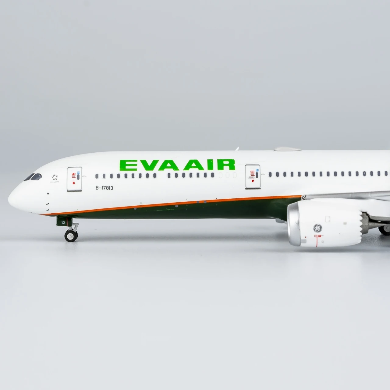 56021 Legering Collectible Vliegtuig Gift NG Model 1:400 EVA Air "StarAlliance" Boeing B787-10 Diecast Vliegtuigen Jet Model B-17813