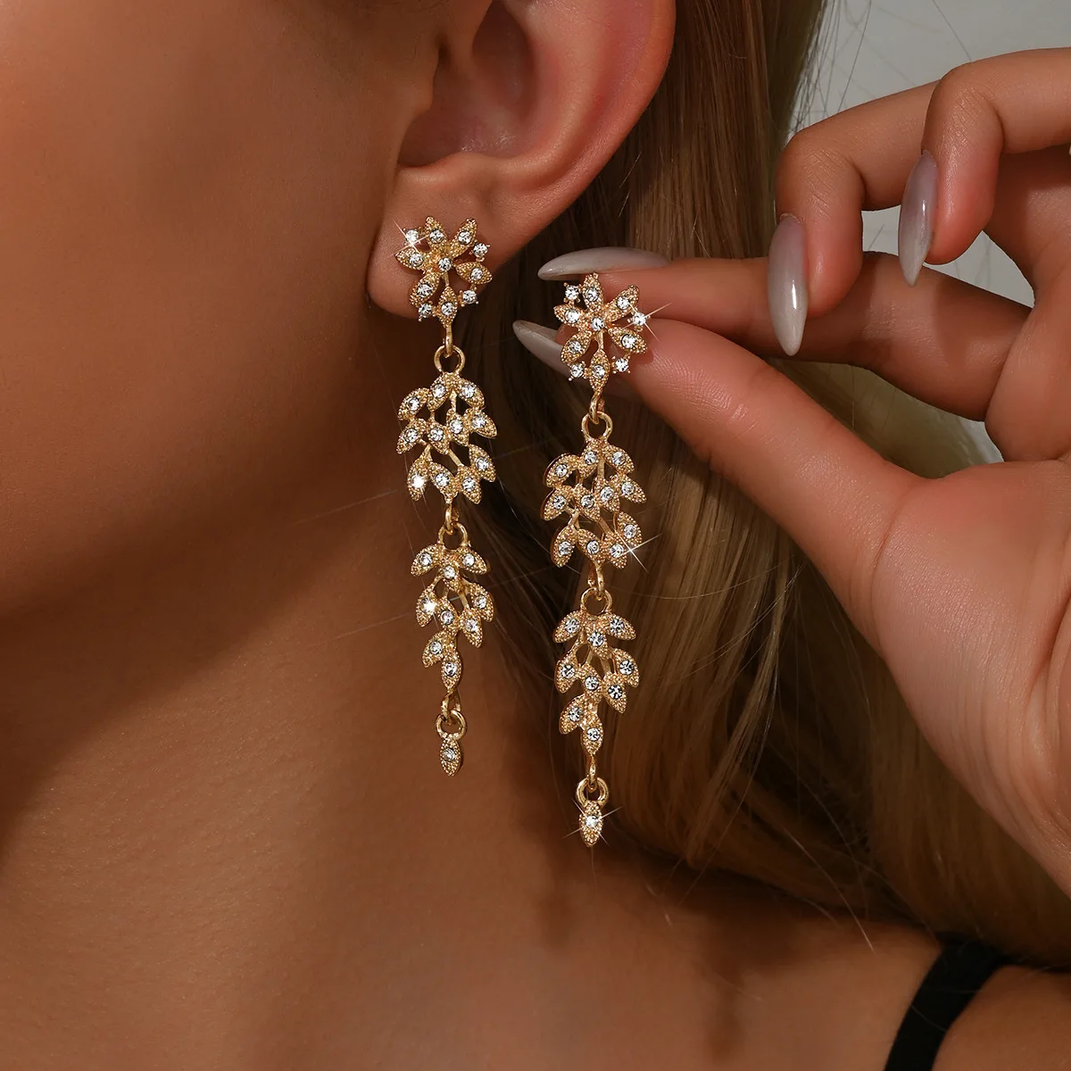 BLIJERY Elegant Crystal Bridal Earrings Gold-color Leaf Floral Drop Earrings for Women Wedding Party Jewelry Femme Pendiente