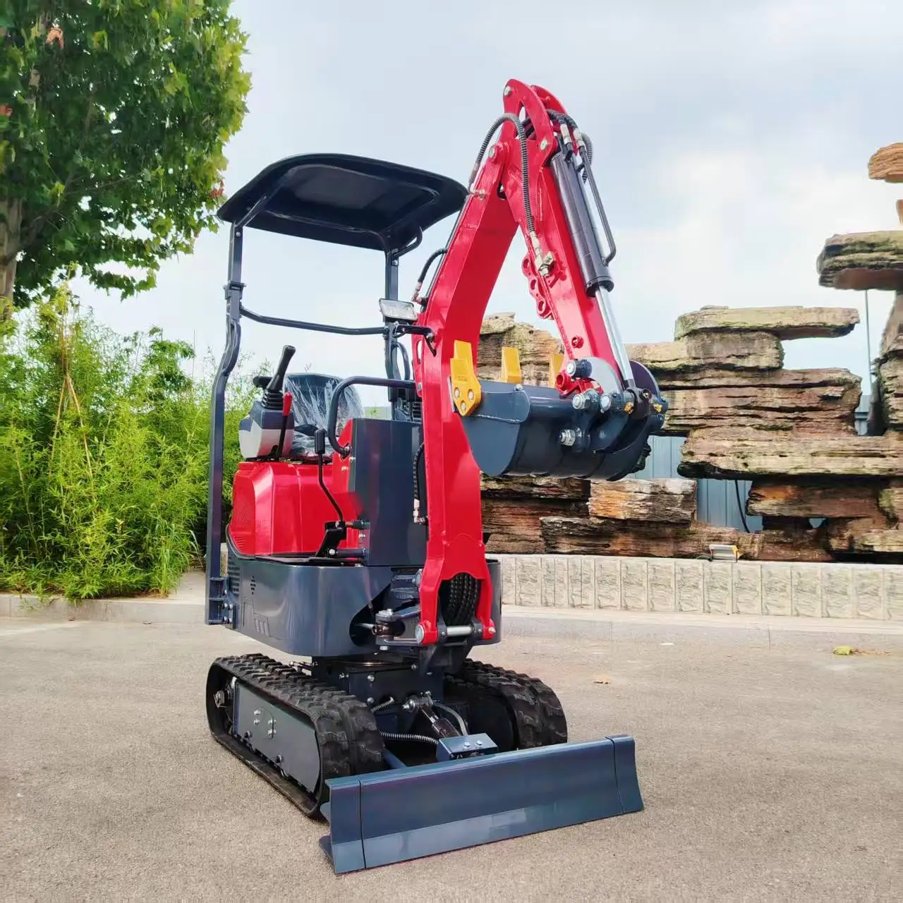 زراعة محرك كوبا الهيدروليكي 1.2 طن تستخدم معدات المزرعة المعتمدة بخمسة أوروبا من مادة EPA مع ملحقات وظيفية متعددة