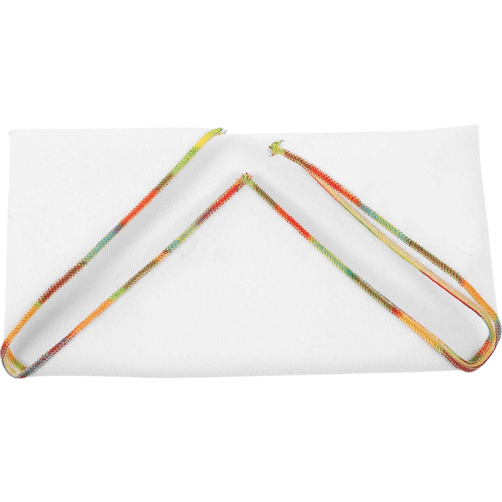 Рисунок 4 - Квадратный белый деловой костюм