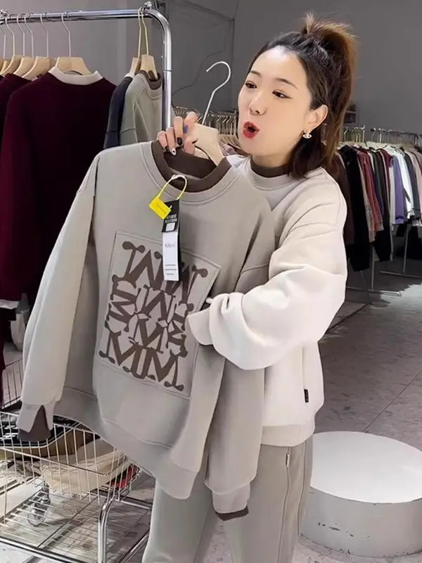 

American Retro Spliced Faux Two-Piece Hoodie Women's Autumn Winter New Small Size Anti-Aging Fleece Women's Top