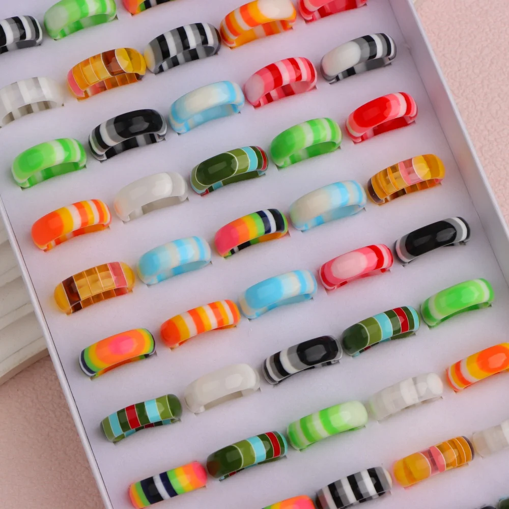 10/20/30Pcs Cute Multicolor Acrylic Striped Resin Ring Set For Women Girls Transparent Stackable Mix Y2K Jewelry Daily Gifts