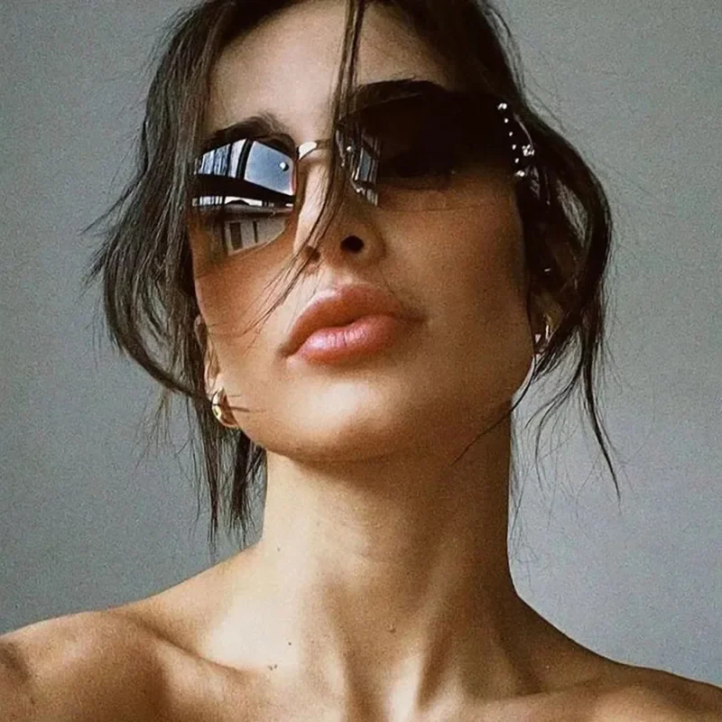 New Women Sunglasses Luxury Brand Design Fashionable Y2K Glasses Camping Cycling Fishing Retro Frameless Uv400 Men Sunnies