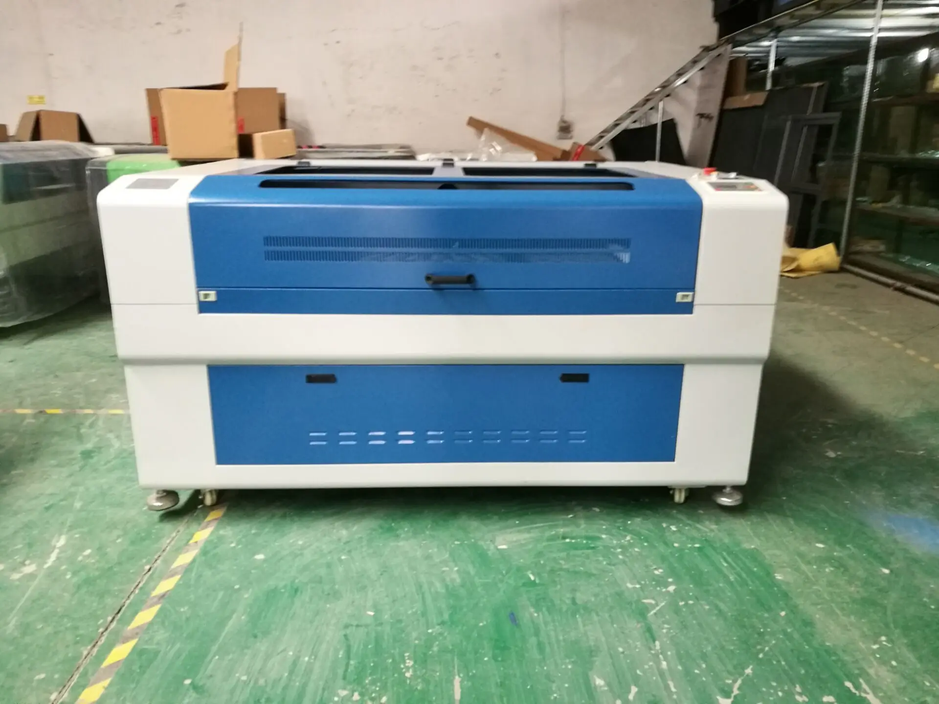 Mesin pemotong laser Co2 1390 kamera Ccd Tiongkok untuk memotong lembar akrilik MDF ukiran