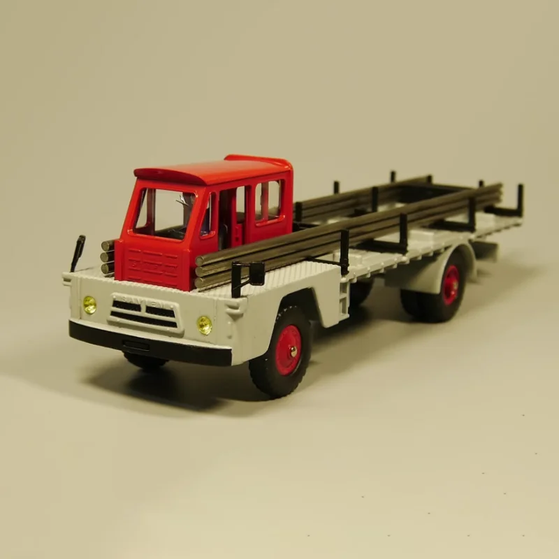 Diecast 1:43 Scale CAMION SAVIEM Alloy Vehicle Model Finished Simulation Collection Decoration Gift Toys Display