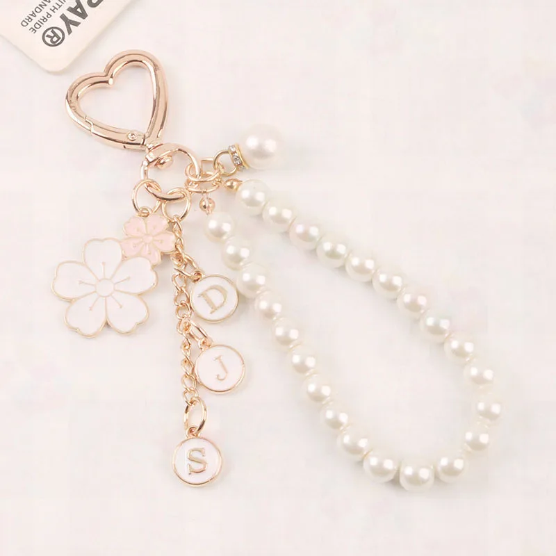 Creative Twin Flower Keychain Cute White Flower Letter Pearl Key Ring Love Key Ring Headphone Cover Bag Hanging Decoration Gift