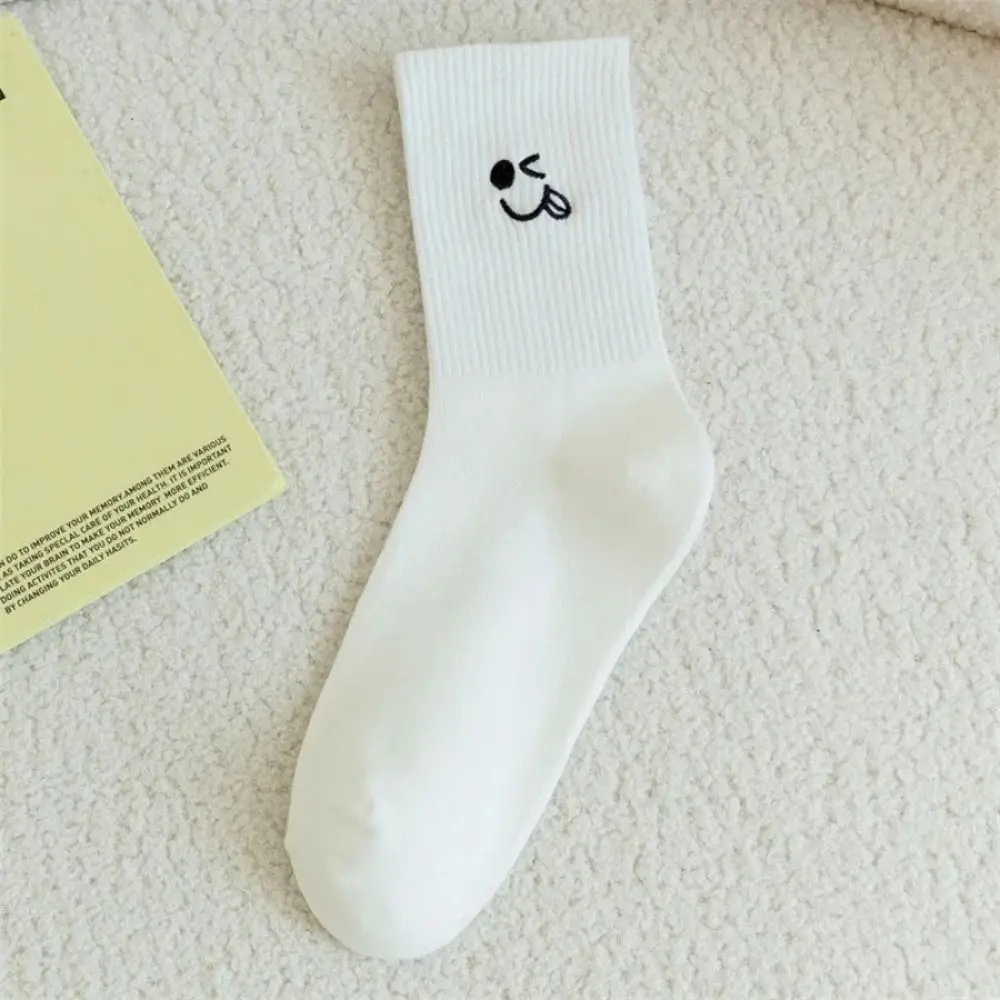 Embroidery Facial Socks Breathable Skin Friendly Mid-calf Socks Anti-slip Soft and Comfortable Smiling Face Printed Socks
