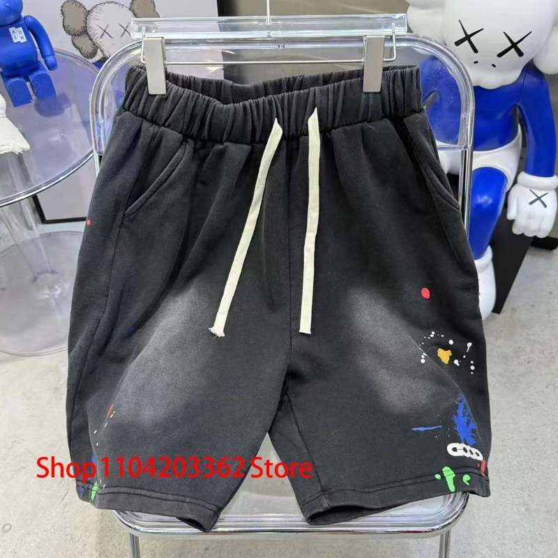 

Мужская уличная одежда, шорты Goodbrand с эластичной резинкой на талии, шорты в стиле ретро с брызгами чернил и цветным принтом, треснутый логотип, хорошие БРЕНД, короткие брюки