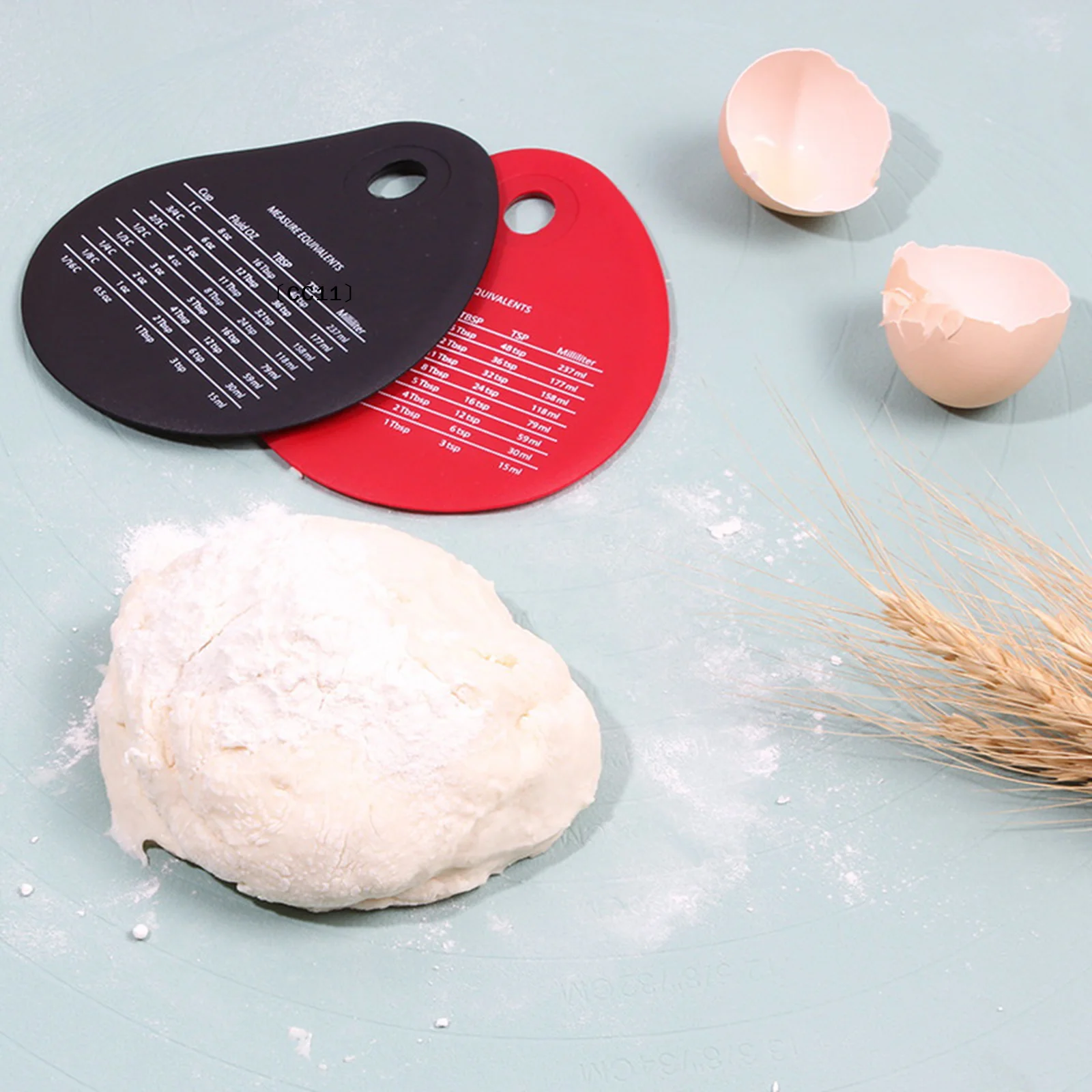Silicone Scraper With Graduations, Dough Kneading And Cutting Knife, Multi-functional Butter Scraper〔CC11〕