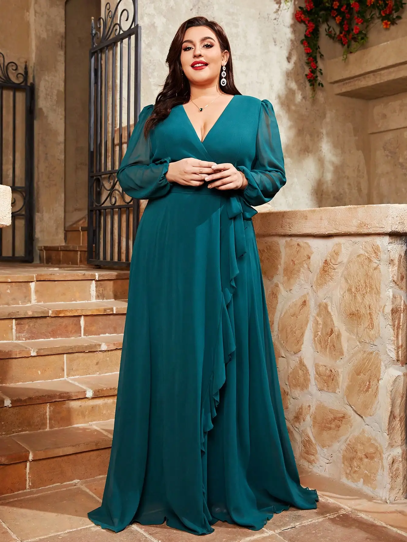 Mgiacy V-neck irregularly crossed long-sleeved ruffled chiffon floor-length dress