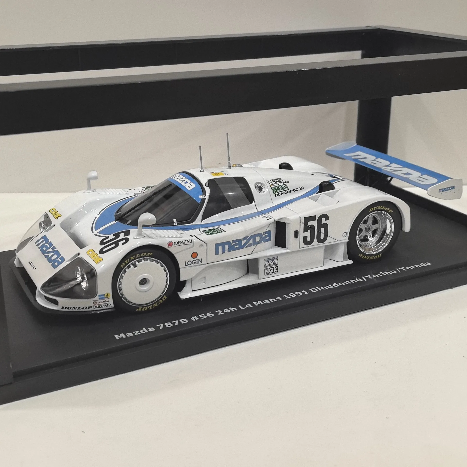 

Diecast CMR 1/18 Scale MAZDA 787B #56 1991 Mazda Racing Alloy Car Model Collectible Toy Gift Souvenir Display Ornament