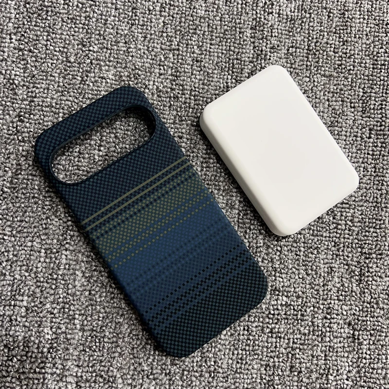 Google Pixel 10 9 Pro Magnetic Phone Case Kevlar Pattern Half Pack Carbon Fiber Pattern Matte Heat Dissipation Protective Cover