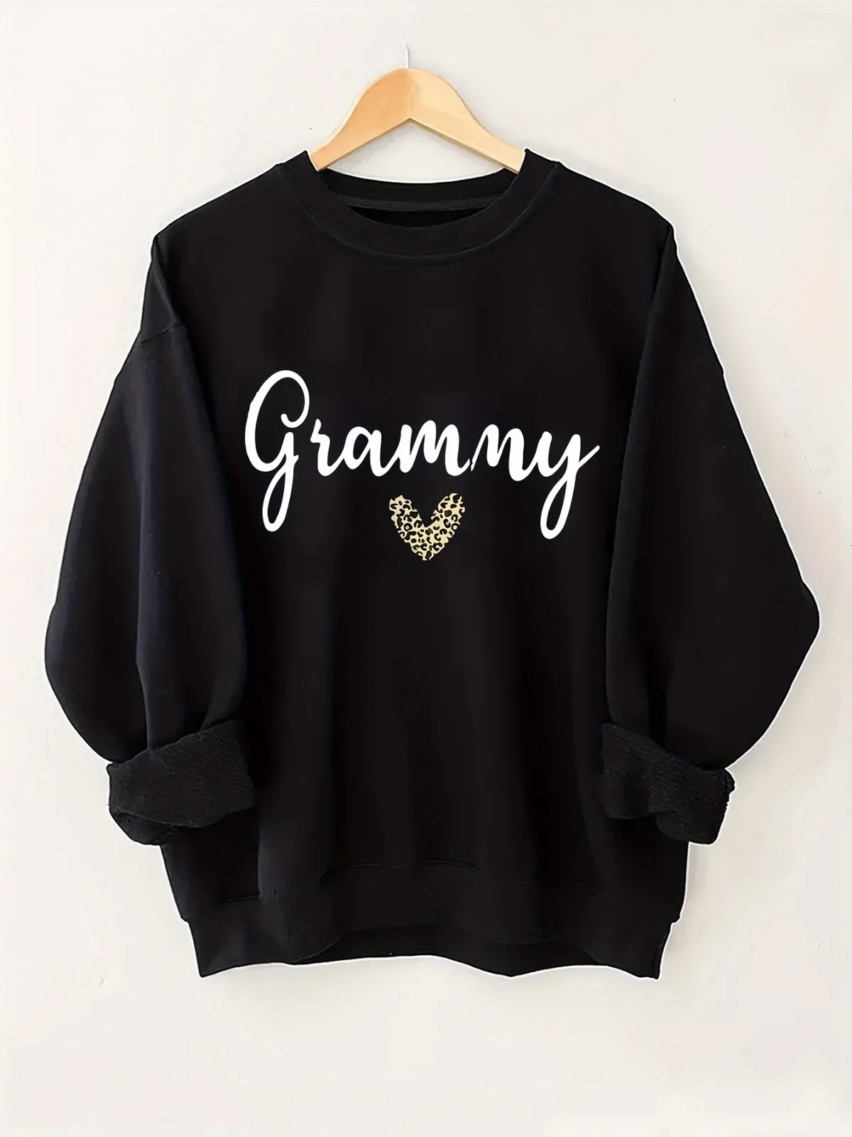 

Женская модная повседневная толстовка с леопардовым принтом в форме сердца Giammy и круглым вырезом, подходящая для вечеринок и праздников, подарочный пуловер