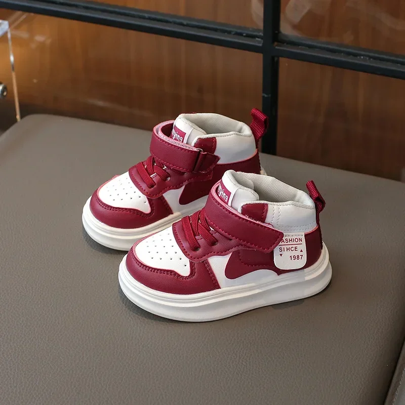 

Fashionable Children's Sports Shoes for Boys and Girls Korean-style Casual Shoes Student Non-slip Running Shoes Kids Outdoor