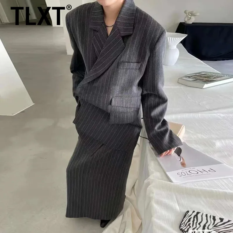 

TLXT Fashion Striped 2 Piece Set Women's Asymmetric Button Design High Waist Mid-length Sets Female 2025 Spring New XK1402