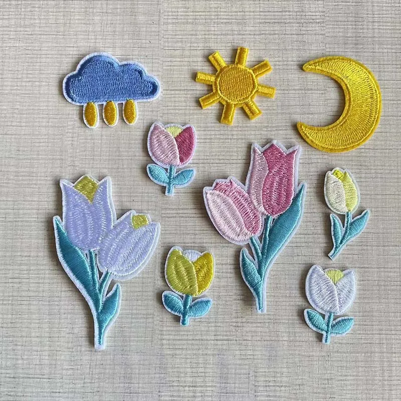 10PC/Cartoon Embroidery Appliques Badges,kids Clothes Patches,repair Patch Vetement Thermocollant for Clothing,pants Decoration