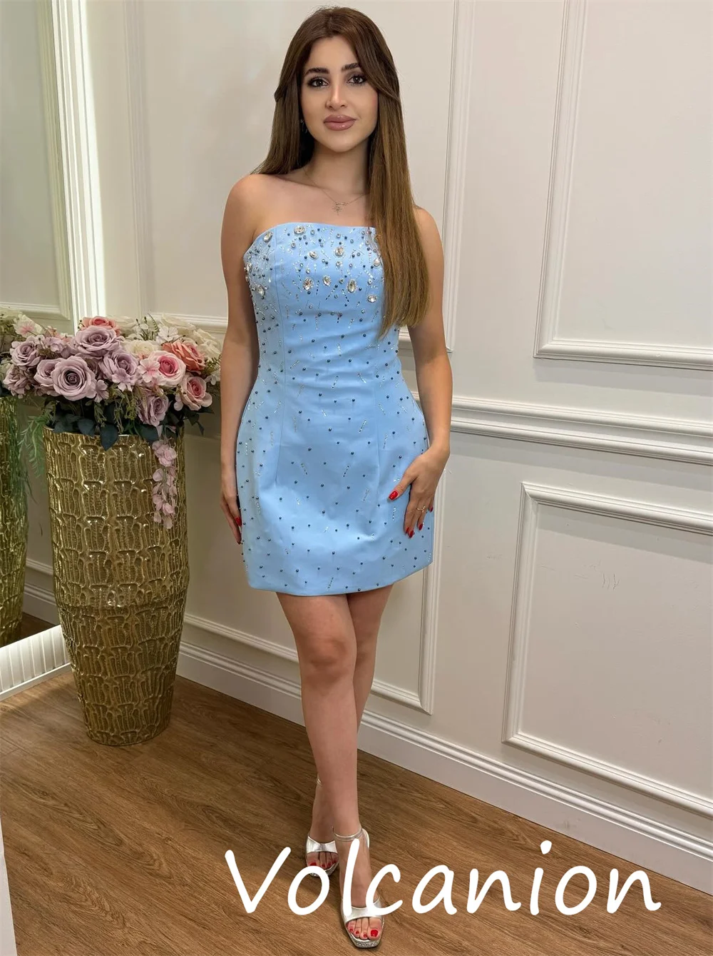 ที่กําหนดเองคุณภาพสูง Jersey Sequined A-Line Strapless ยาวเข่าชุด Bespoke โอกาสประณีต