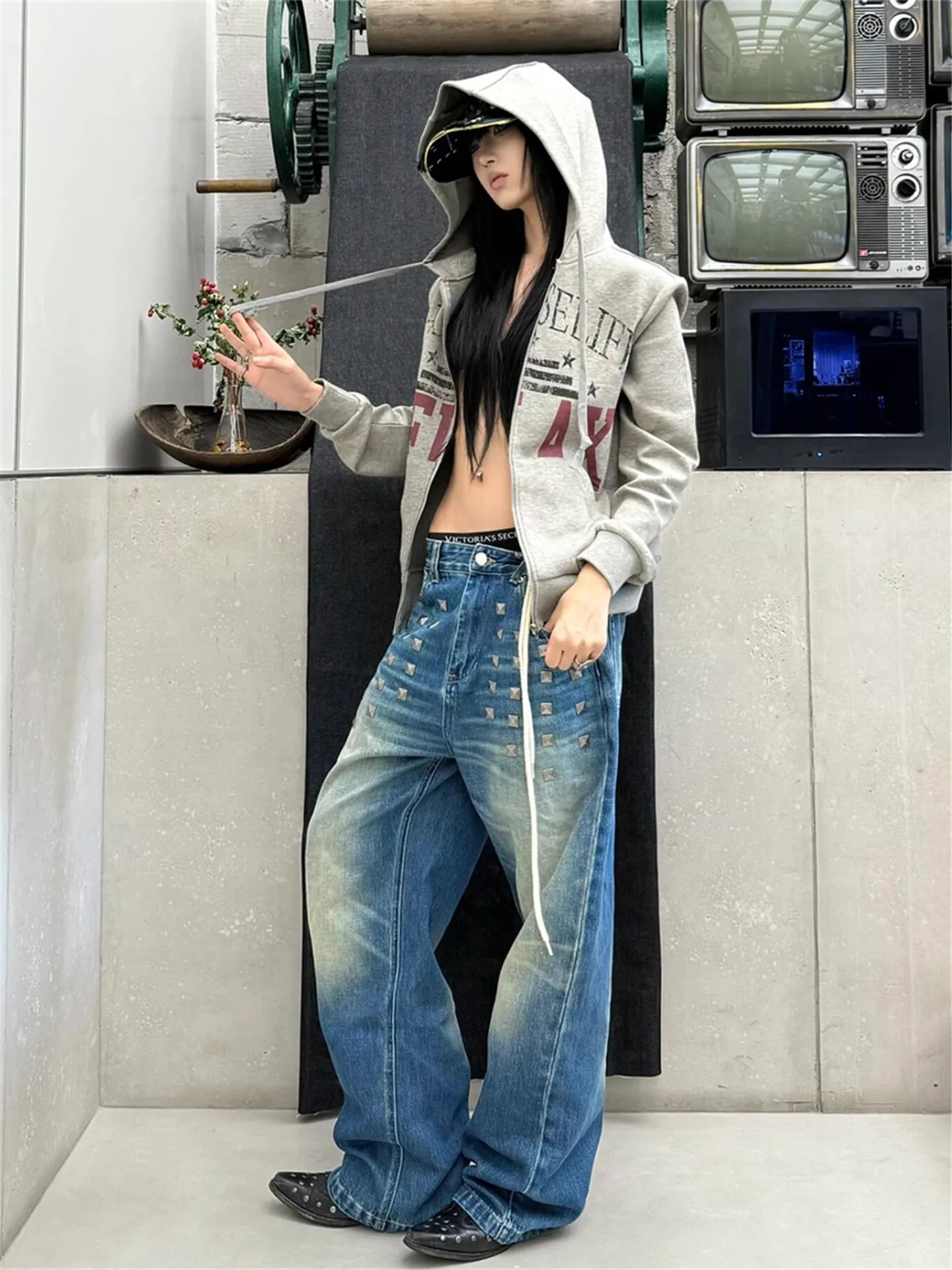 

American Style Vintage Low Waist Wide Leg Jeans Women Loose Drape Design Millennium Spicy Girl Straight Floor-Length Pants
