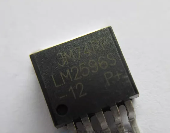 New LM2596S-12 Surface Mount TO-263-5 Switching Voltage Regulator with 3A and 12V Output