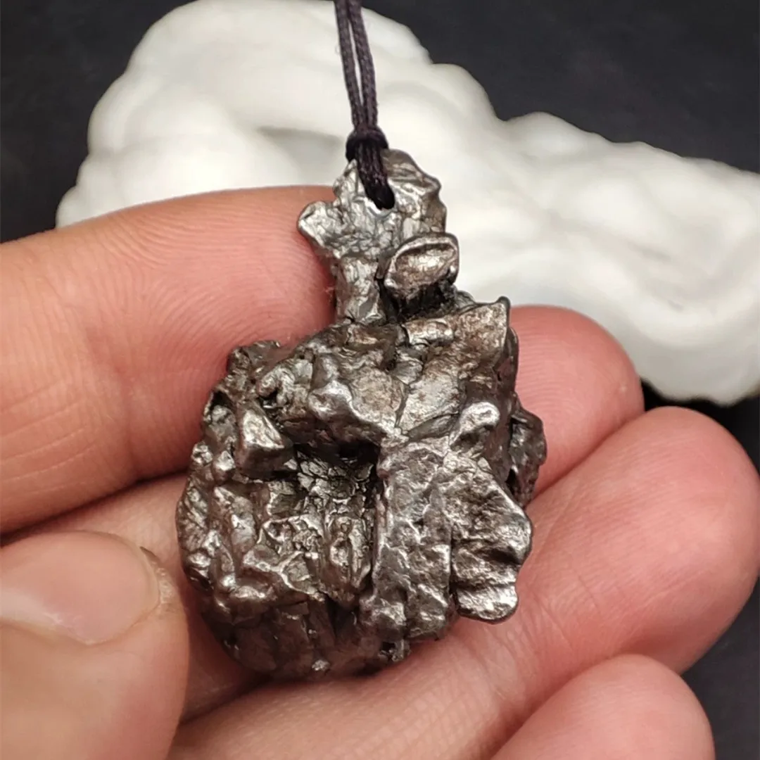 28g Iron Meteorite Specimen Argentina Campo Del Cielo Iron Meteorite Rough Pendant Size 35*24.5*14.5mm