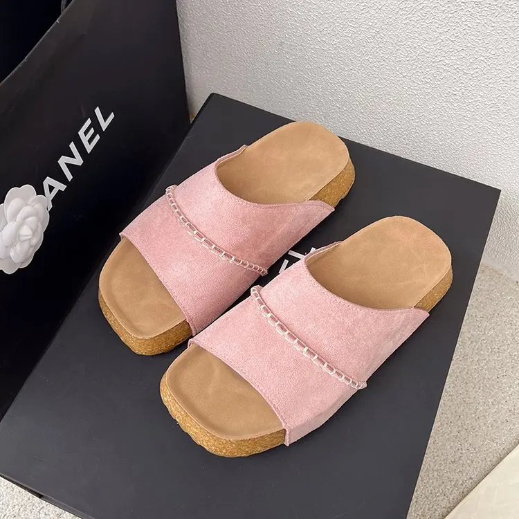 

Fashionable thick-soled flip flops for women, beach sandals, retro slip-ons, vacation slippers
