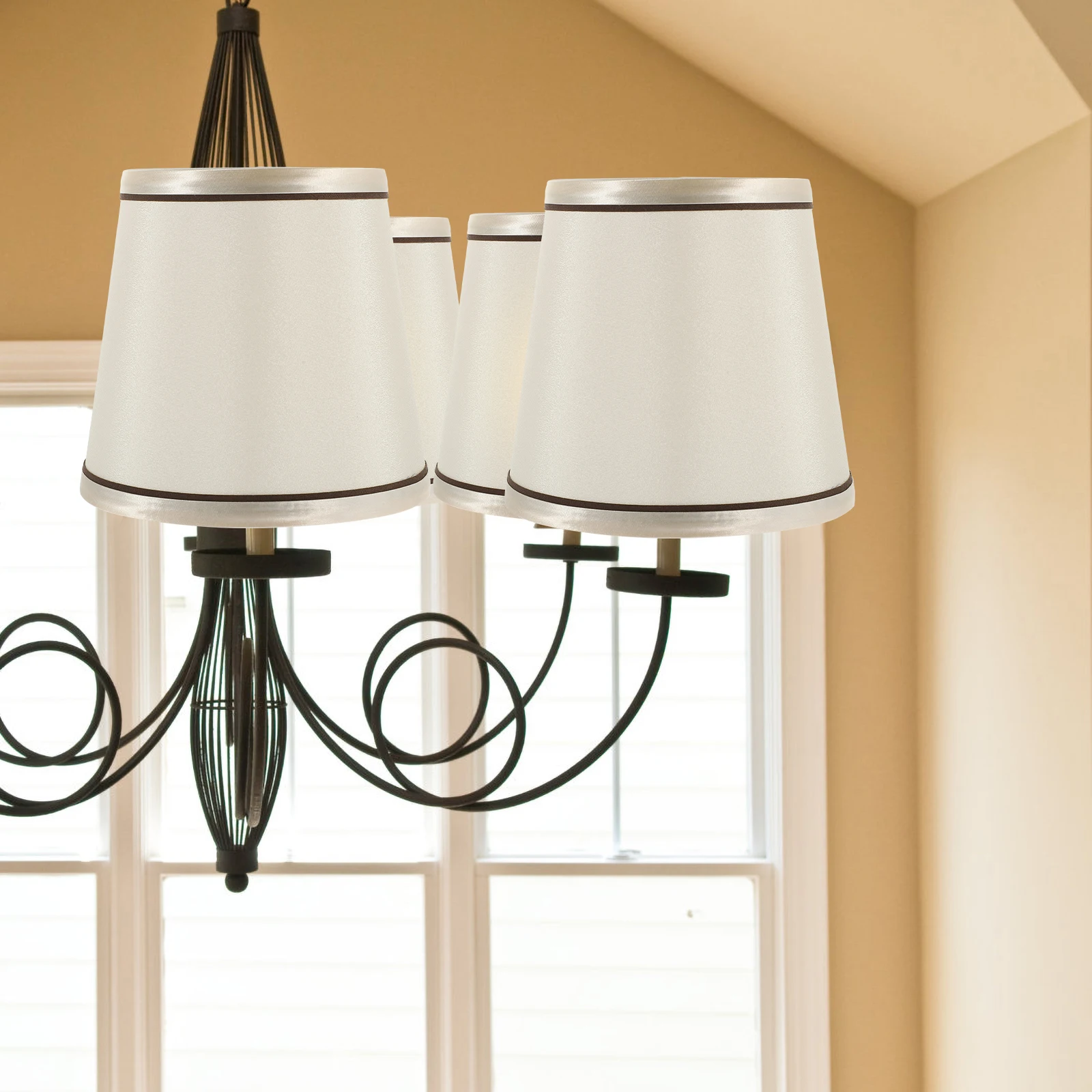 

Cloth Lampshade Reinforced Metal Structure Easy Install Detachable For Bedroom Living Room Hotel Table Desk Lamp