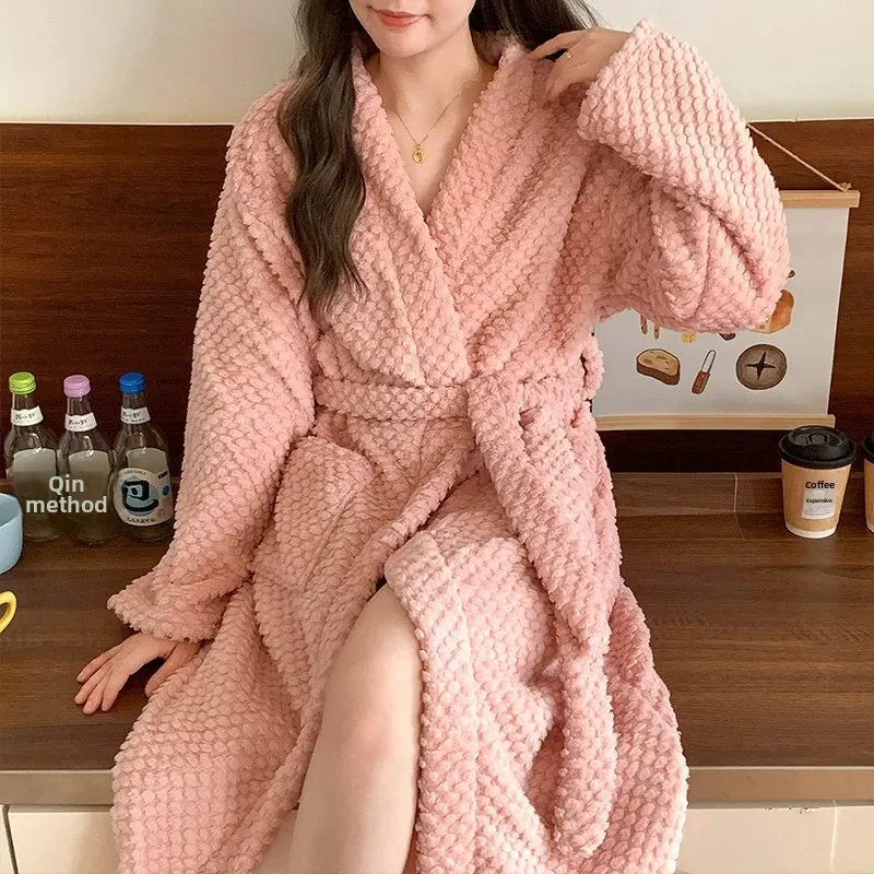 New Autumn/Winter Flannel Robe Bathrobe Cardigan Thickened Medium-Length Couple's Sleepwear For Men And Women