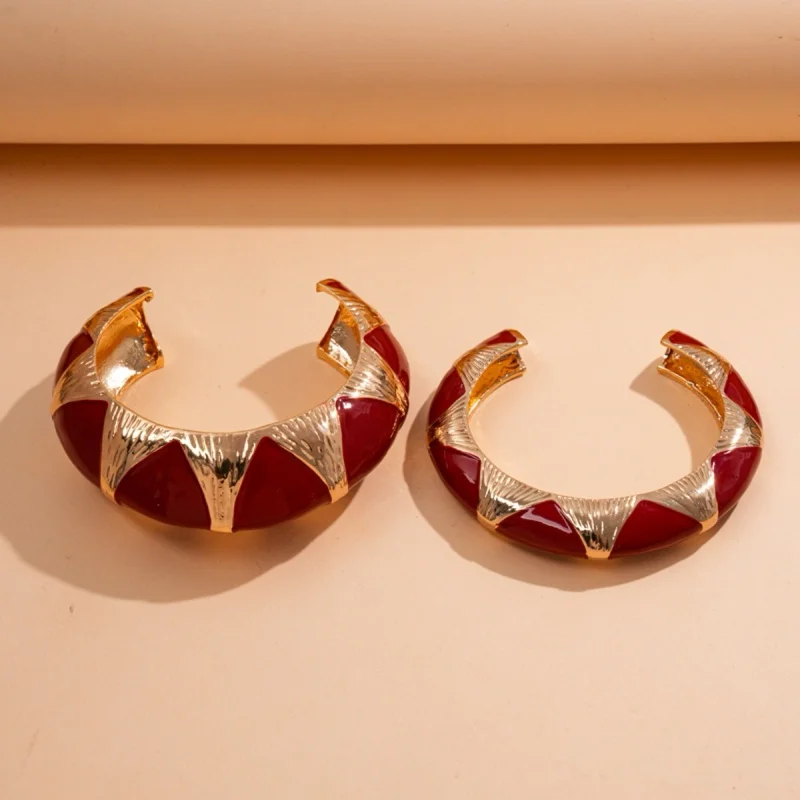 

Luxury Red Enamel Gold Bangle Set Bold Wide Statement Bracelets for Women Party & Evening Wear