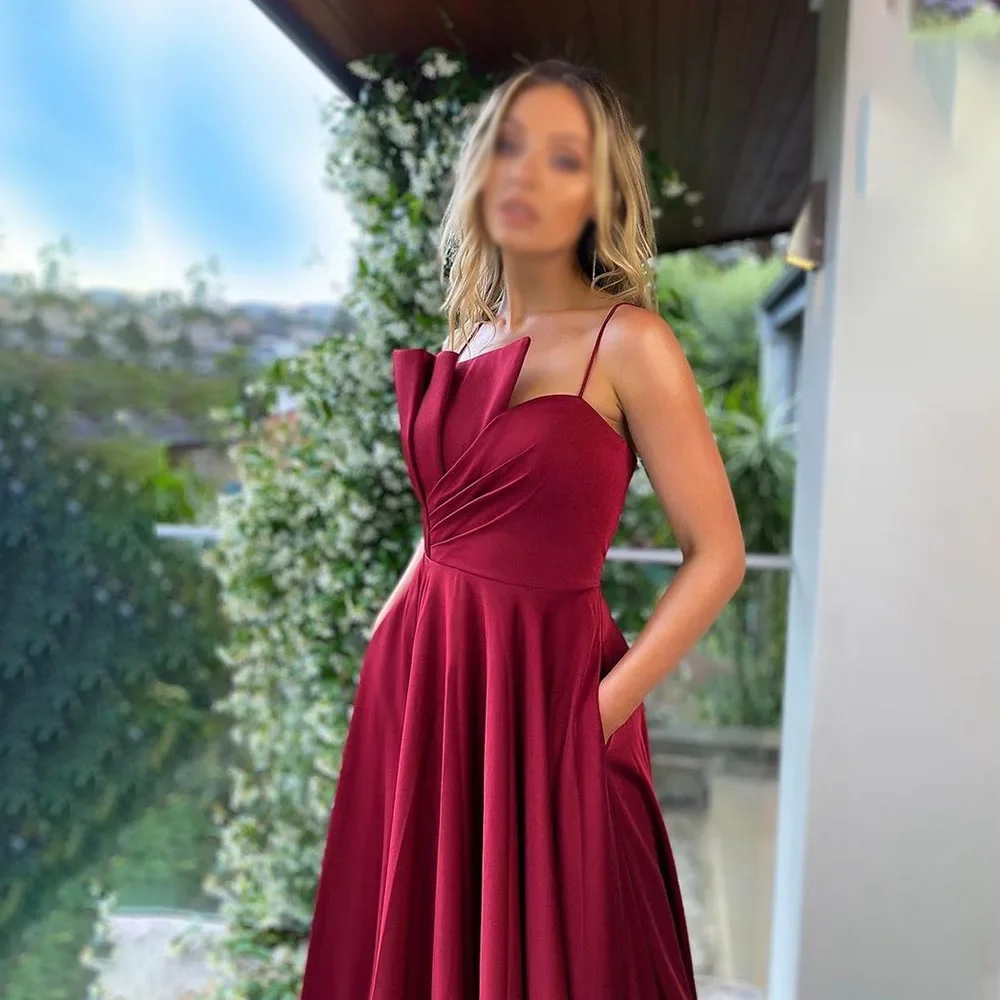 

Red Elegant Evening Dresses Formal Party Prom Gowns Spaghetti Strap Floor-Length A-Line Backless Evening Prom Dresses Customized