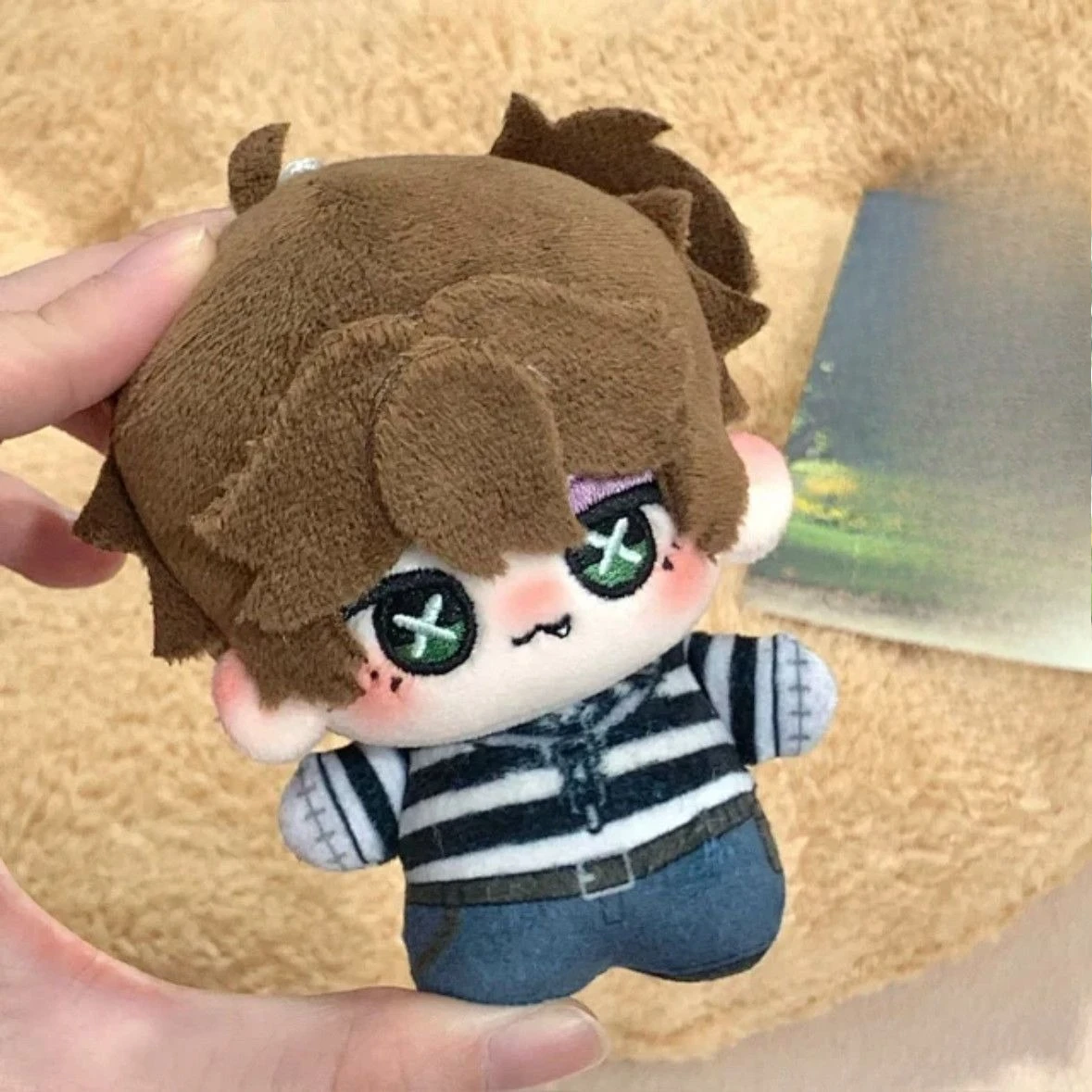 

Новая версия игрушек из игры «Пять ночей с Фредди» — 10-сантиметровые хлопковые куклы в форме звезды — сменные фигурки для игры.