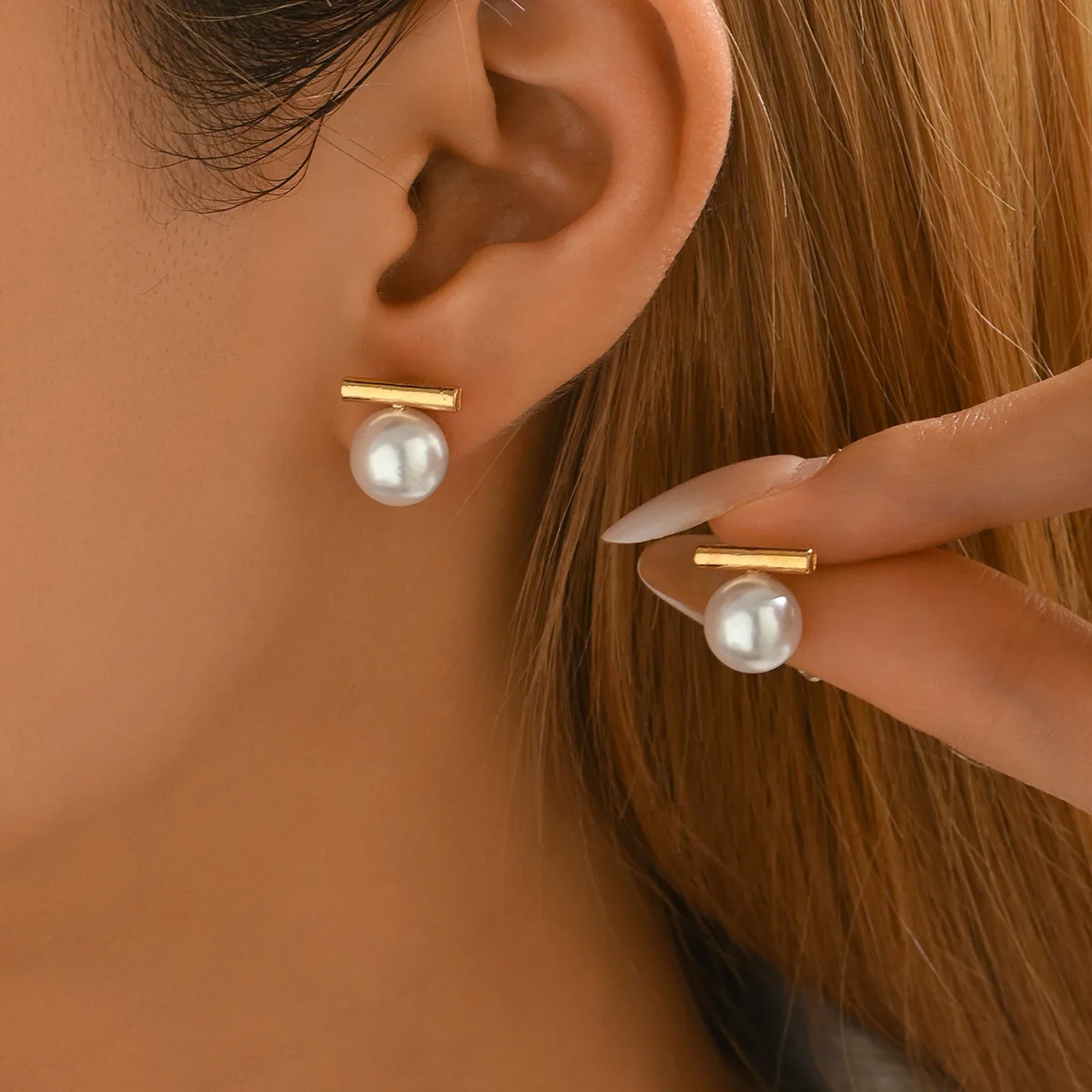 

Silver needle simple milk gas pearl earrings niche design sweet temperament earrings fresh earrings