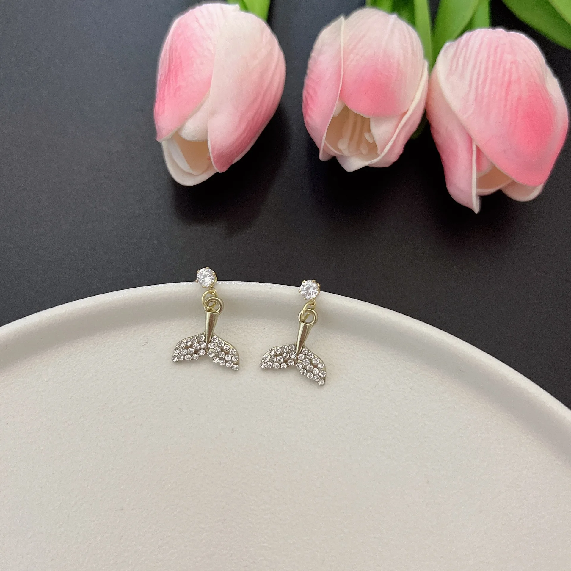 

925 Sterling Silver Cubic Simple Zircon Fishtail Eardrop For Women Elegant Classic Party Jewelry Trendy Gifts