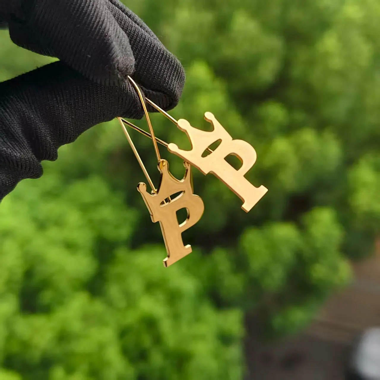 

DHQH New Wholesale Customized Single Letter Earrings Personalized Single Letter Earrings Stainless Steel Customized Gift For Her