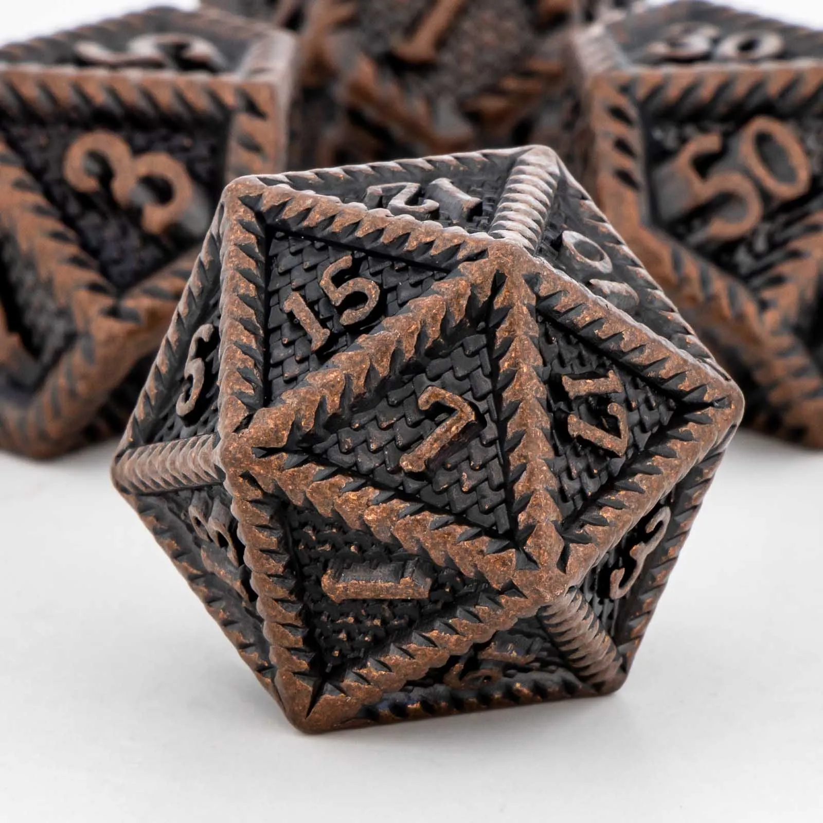 

KERWELLSI D&D Dice Set DND, Polyhedral Metal Dungeon and Dragon Role Playing Game Dice, Handmade Dice D20 D12 D10 D8 D6 D4