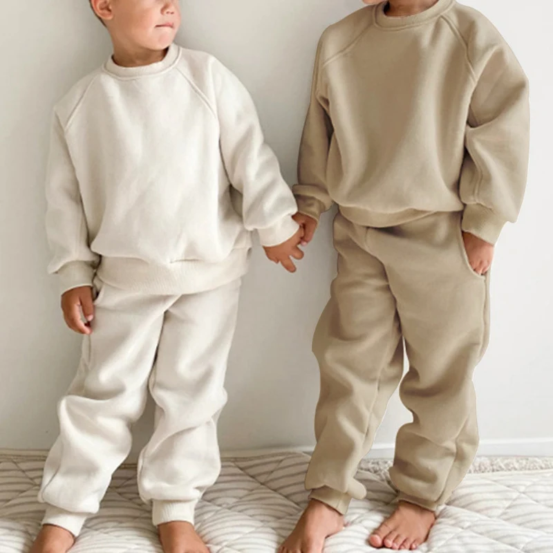 

Autumn Winter New Boys Clothing Set Solid Color Lining Thick Warm Sweatshirt+Pants 2Pcs Suit For 2-8 Years Kids Casual Tracksuit