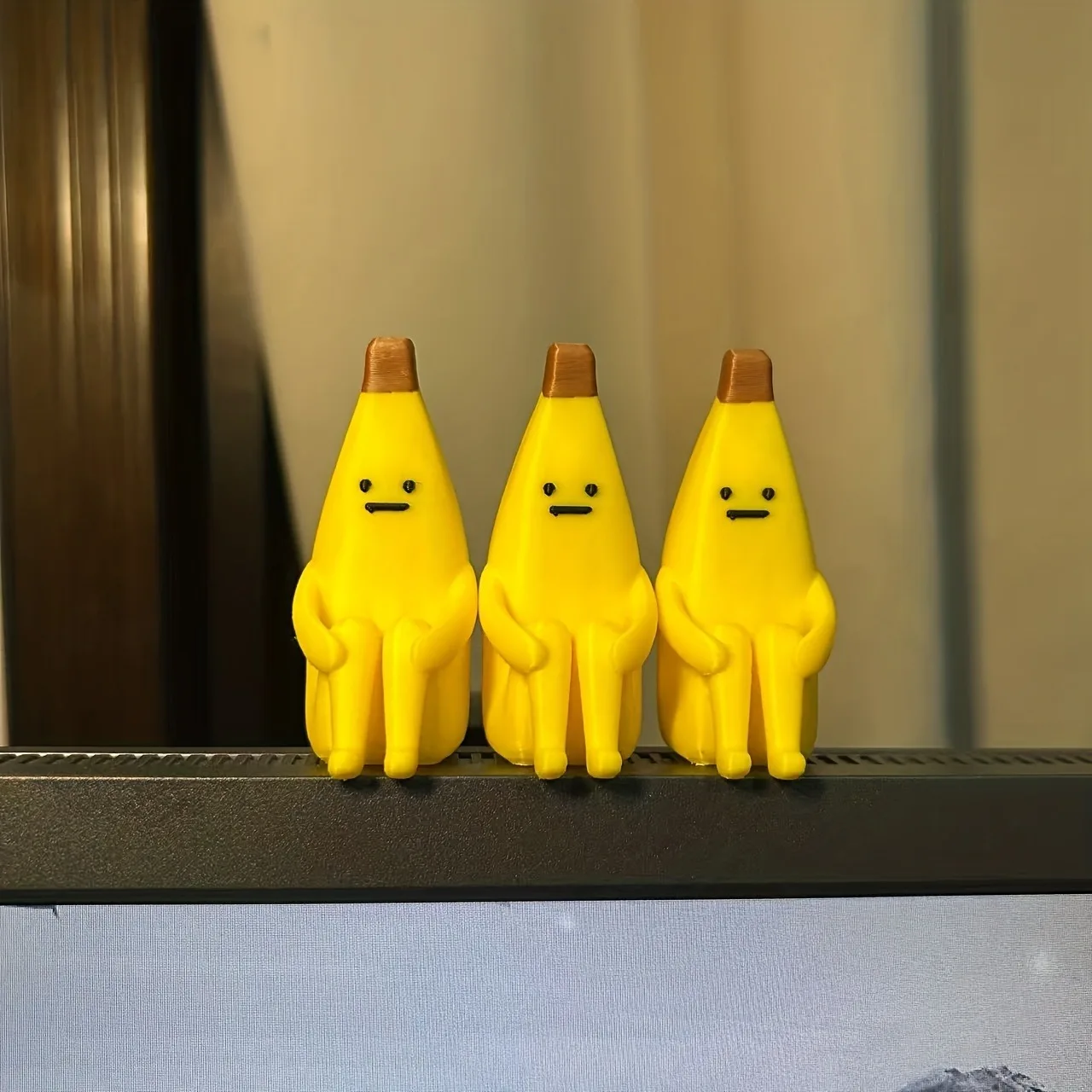 3pcs/2pcs/1pc Anxious Banana 3D Printed Figurines | Durable PLA Material, Creative Decor for Home, Office, and Car