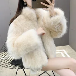 Iconic Street Fashion Week Luxury Brand Gardient Cropped Faux Fur Coat Women Winter 2023 Hot Cool Girls Fluffy Short Fur Jacket